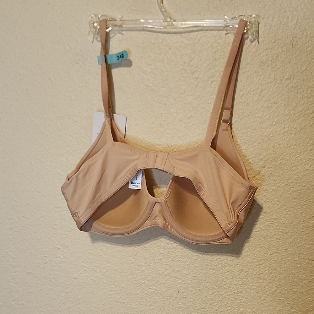 Hanes Tan Full-Coverage Bra with Molded Cups - Picture 5 of 6